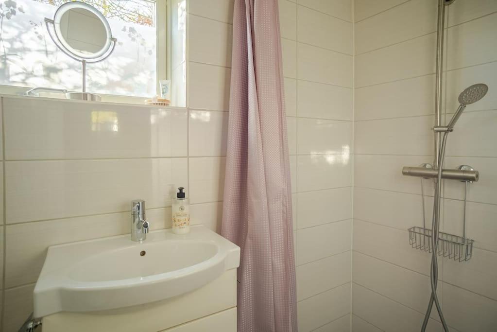 Outstanding Apartment Close To Gothenburg 孔艾尔夫 外观 照片